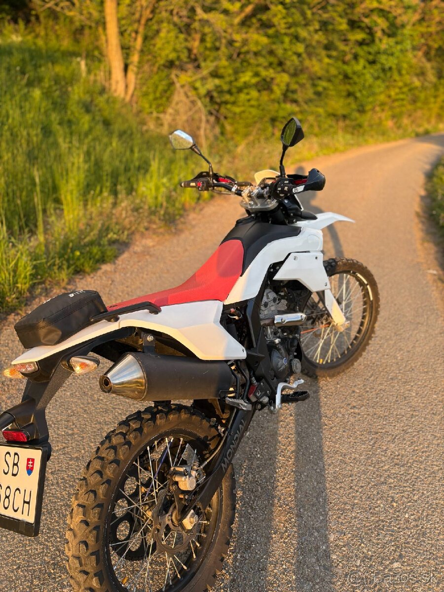 Mondial SMX 125 A1