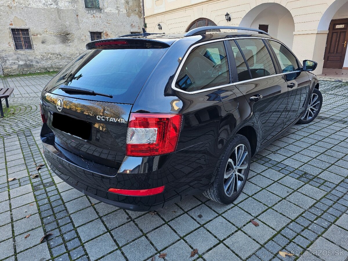 Škoda Octavia Combi 2.0 TDI DSG Edition Xenoný Navi DVD R17 - 4