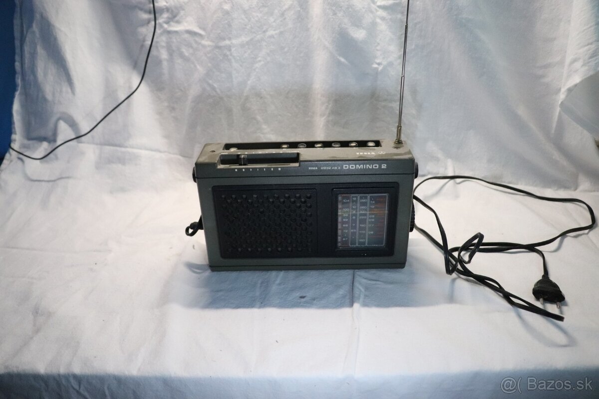 Rádio TESLA DOMINO 2 – FUNKČNÁ - 4