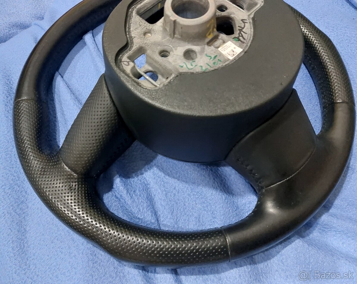 Volant Audi A6 s-line koženy - 4