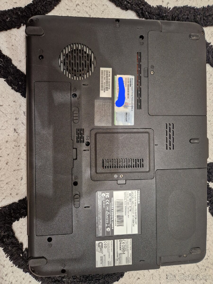 Toshiba satelite A300-1T2 - 4