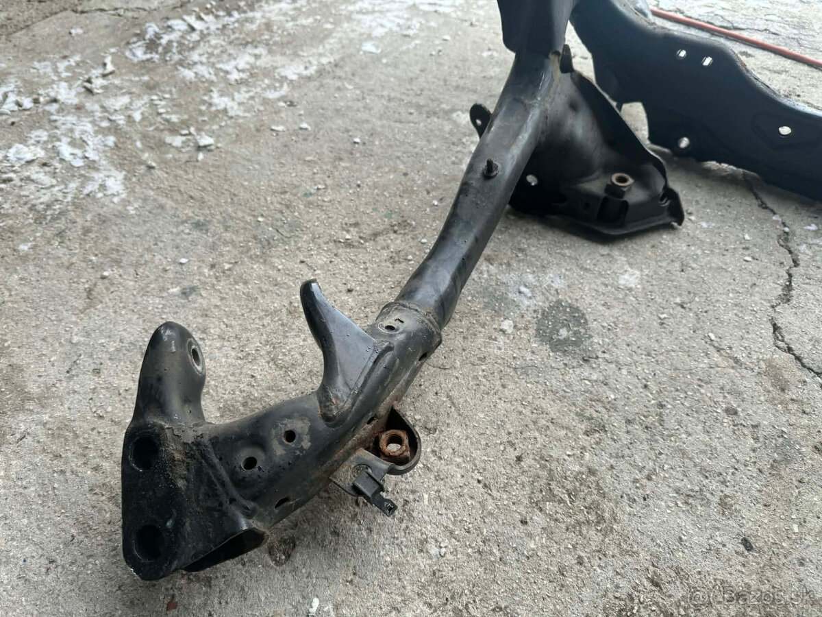 Predná nápravnica Audi A6 C7 - 4