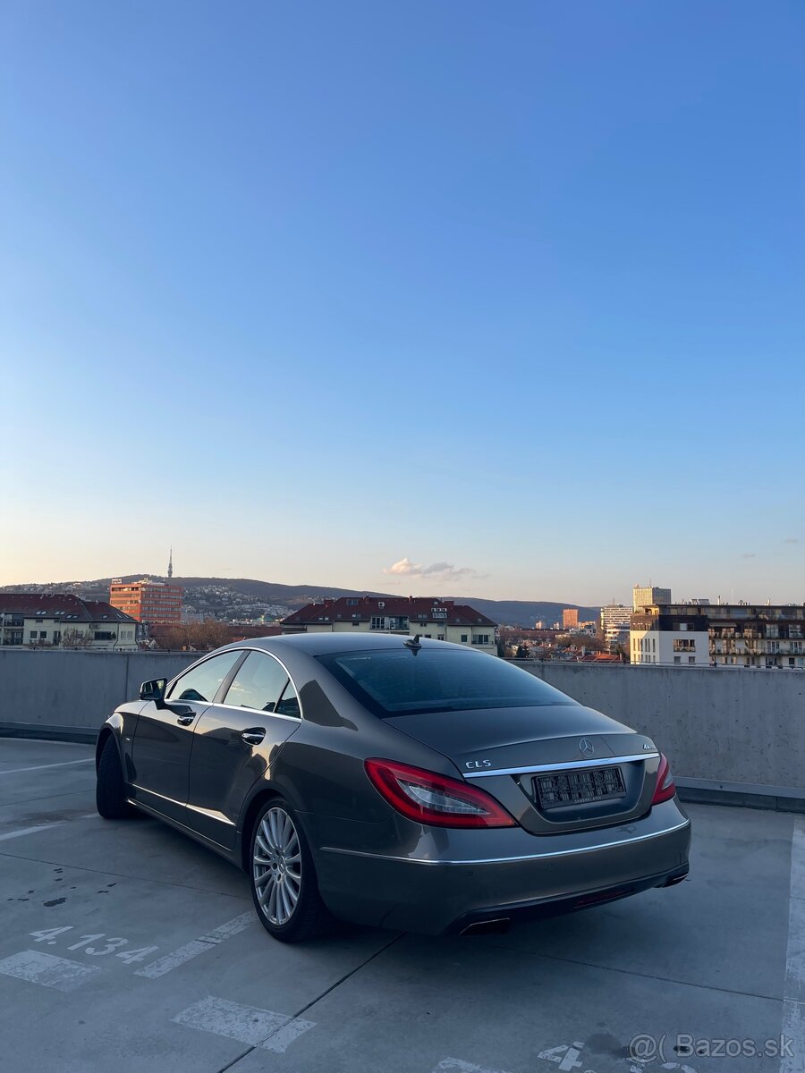 Mercedes CLS 3.0 CDI 195 kW 4MATIC - 4