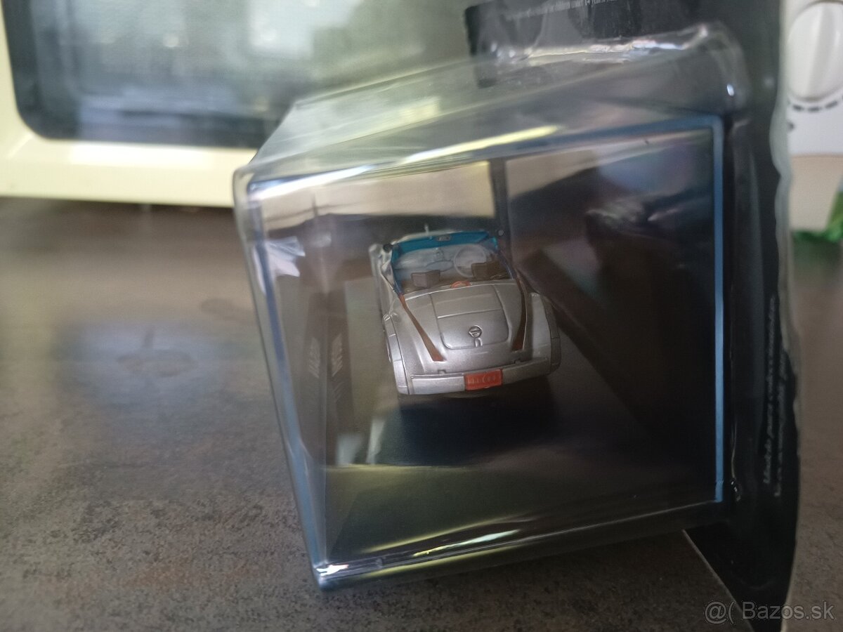 1:43 Nissan Jikoo Concept Car - 4