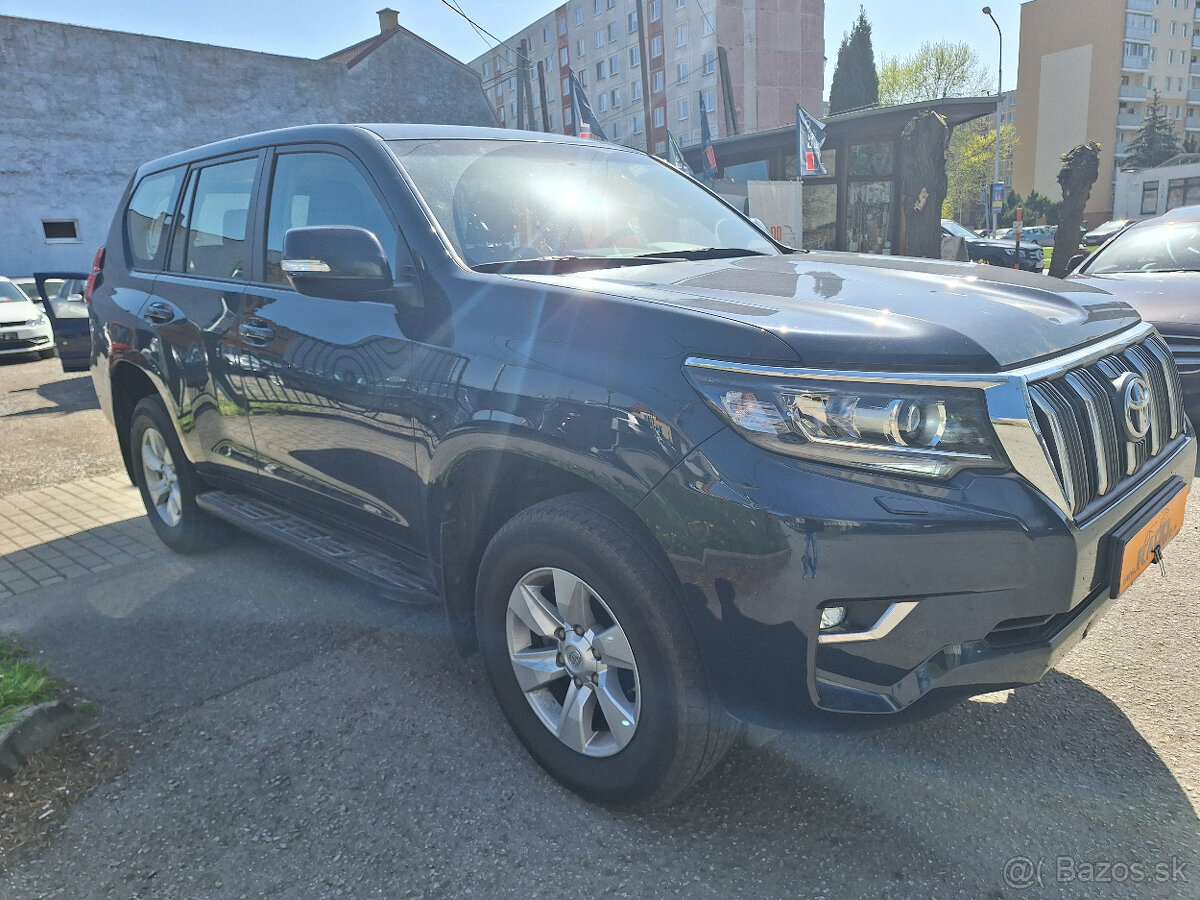 Toyota Land Cruiser 2.8 D-4D Trend A/T 4x4 - AJ NA SPLATKY