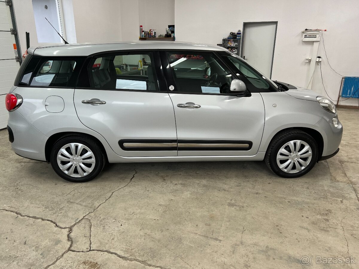 Fiat 500L Living 7 MÍST TZ VYHŘ.SEDAČKY DIGIKLIMA TEMPOMAT - 4