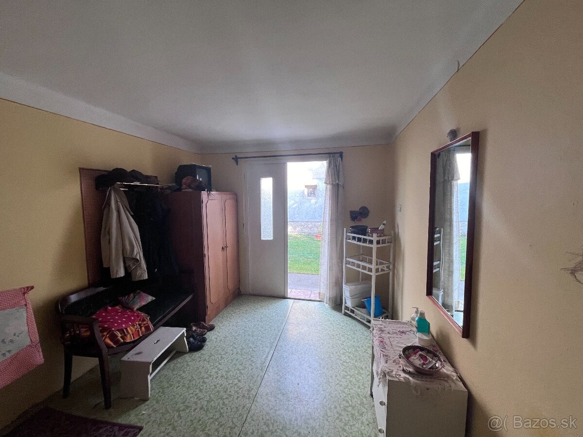 MAĎARSKO - SZALONNA - 5 IZBOVÝ ZREKONŠTRUOVANÝ RD - 4