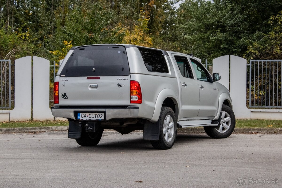 Toyota Hilux DC 3.0 4x4 - 4