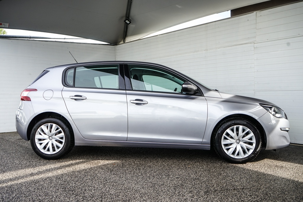 415- Peugeot, 308, 2015, benzín, 1.2 e-THP, 81kw - 4