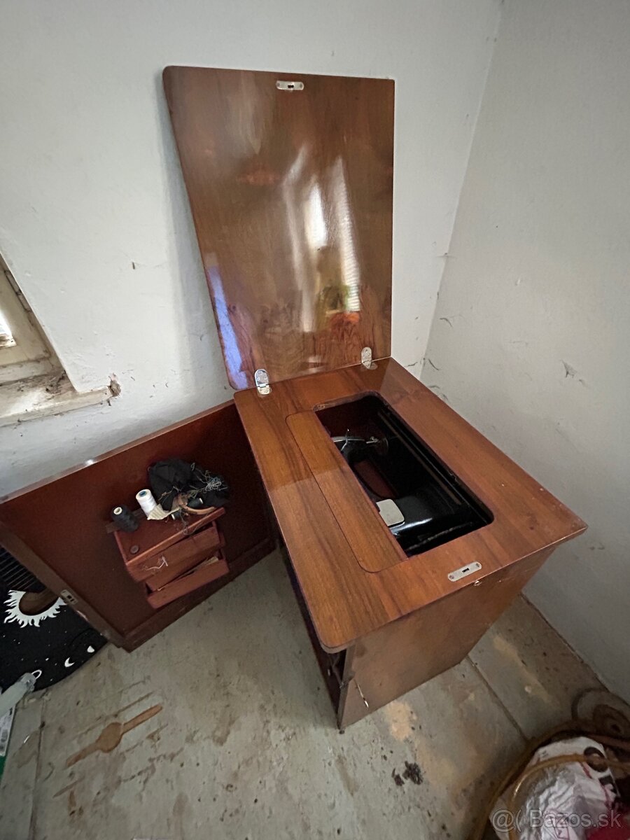 Šijací stroj Minerva - 4