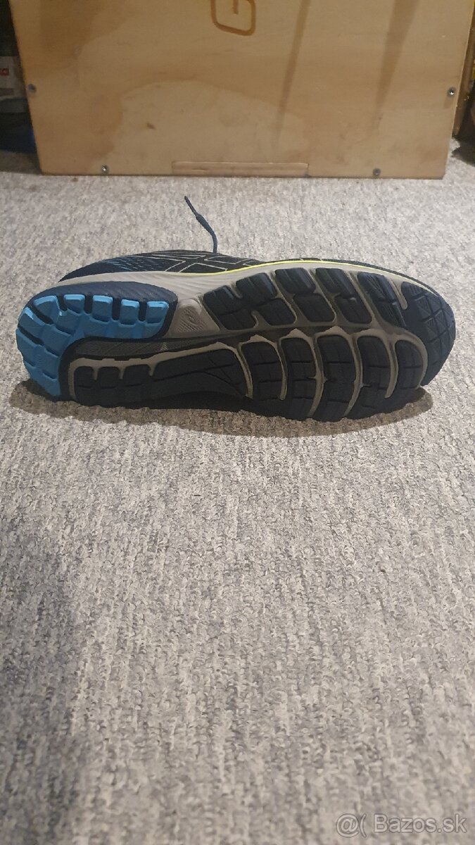 Tenisky Asics 40,5 - 4