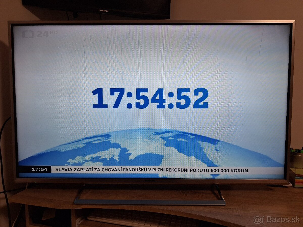 Predám 3D Full HD LED SMART PANASONIC TX-47AS740E - 4