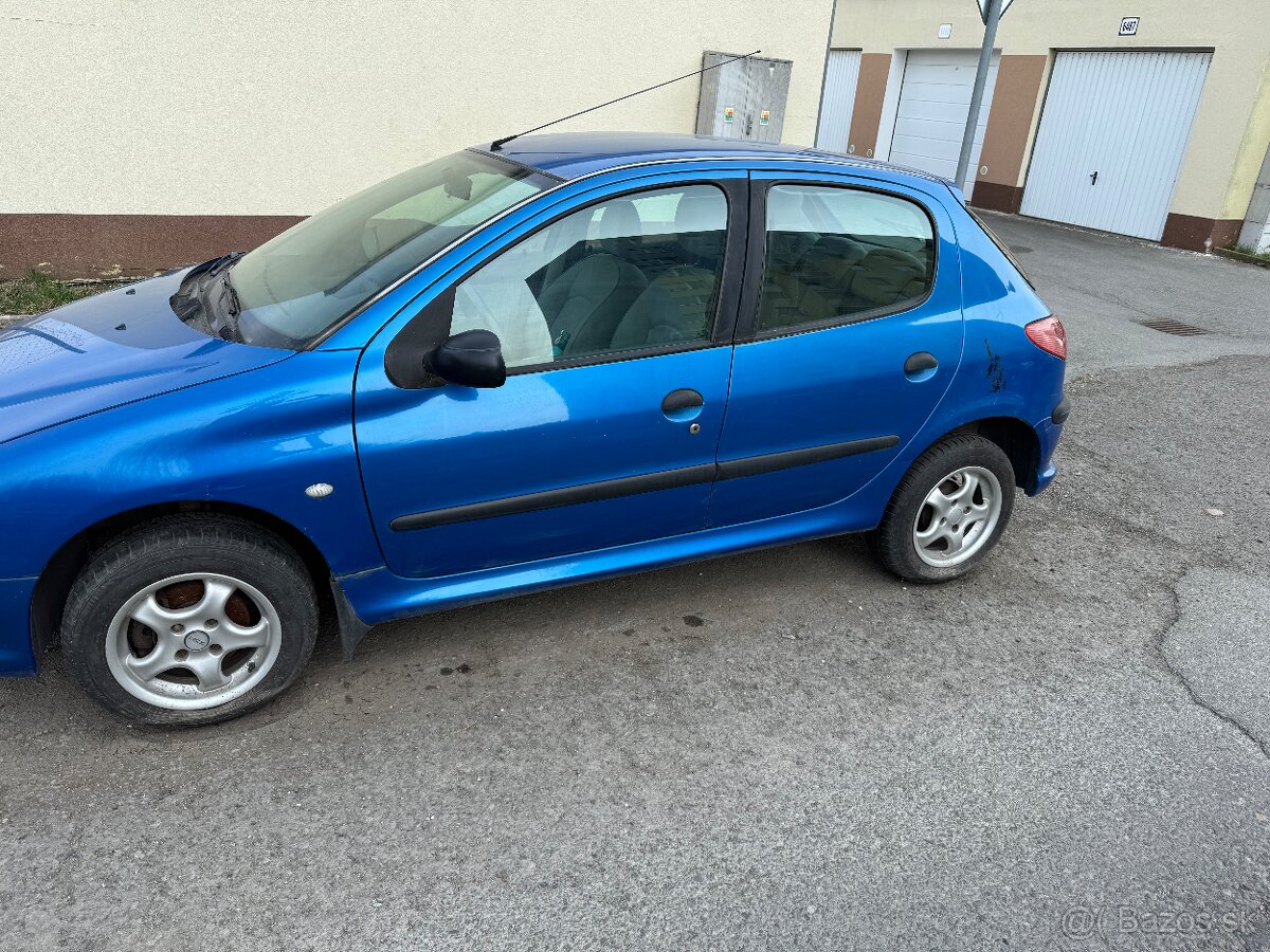 Peugeot 206 - 4
