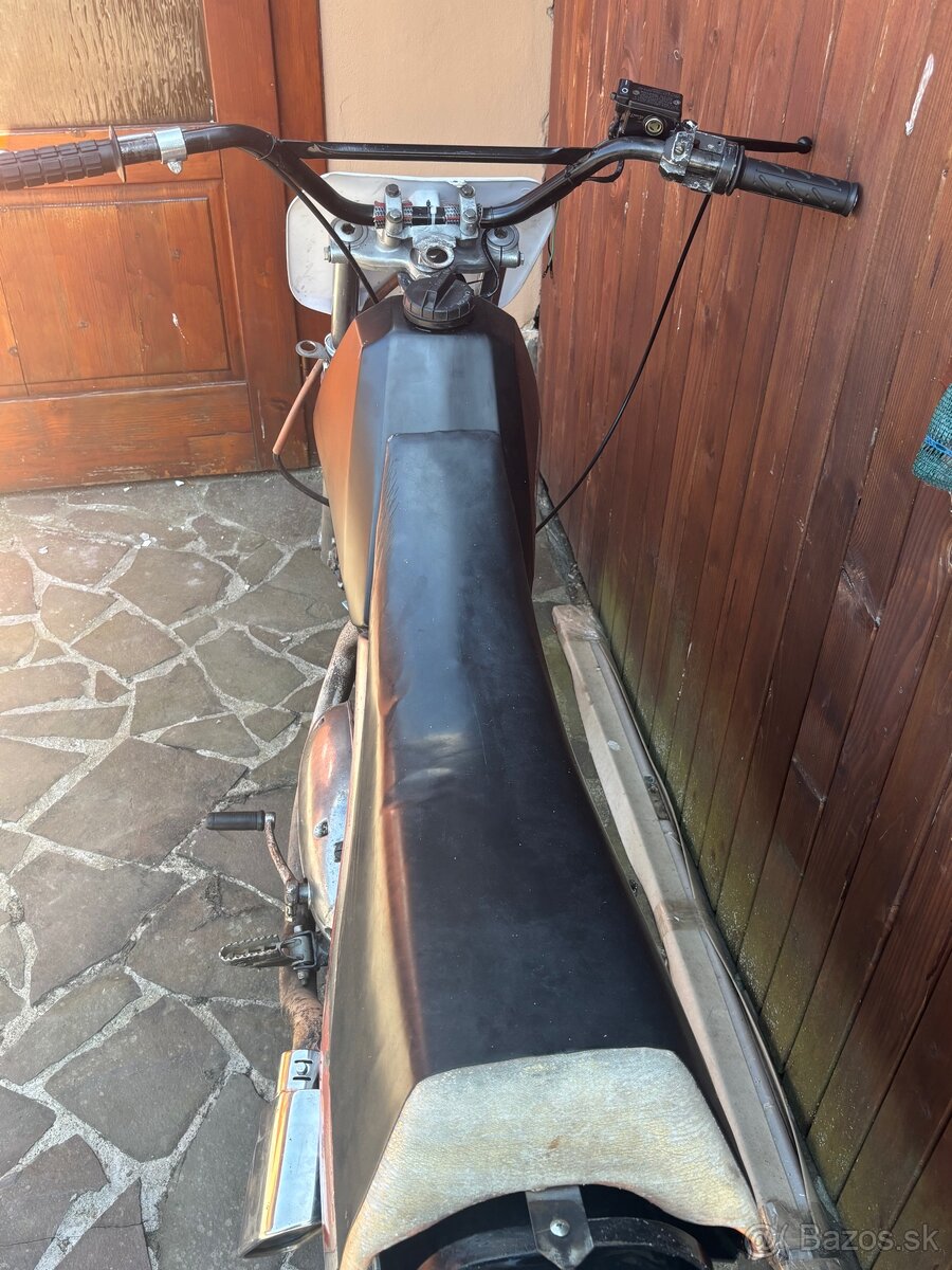 Jawa - cross
