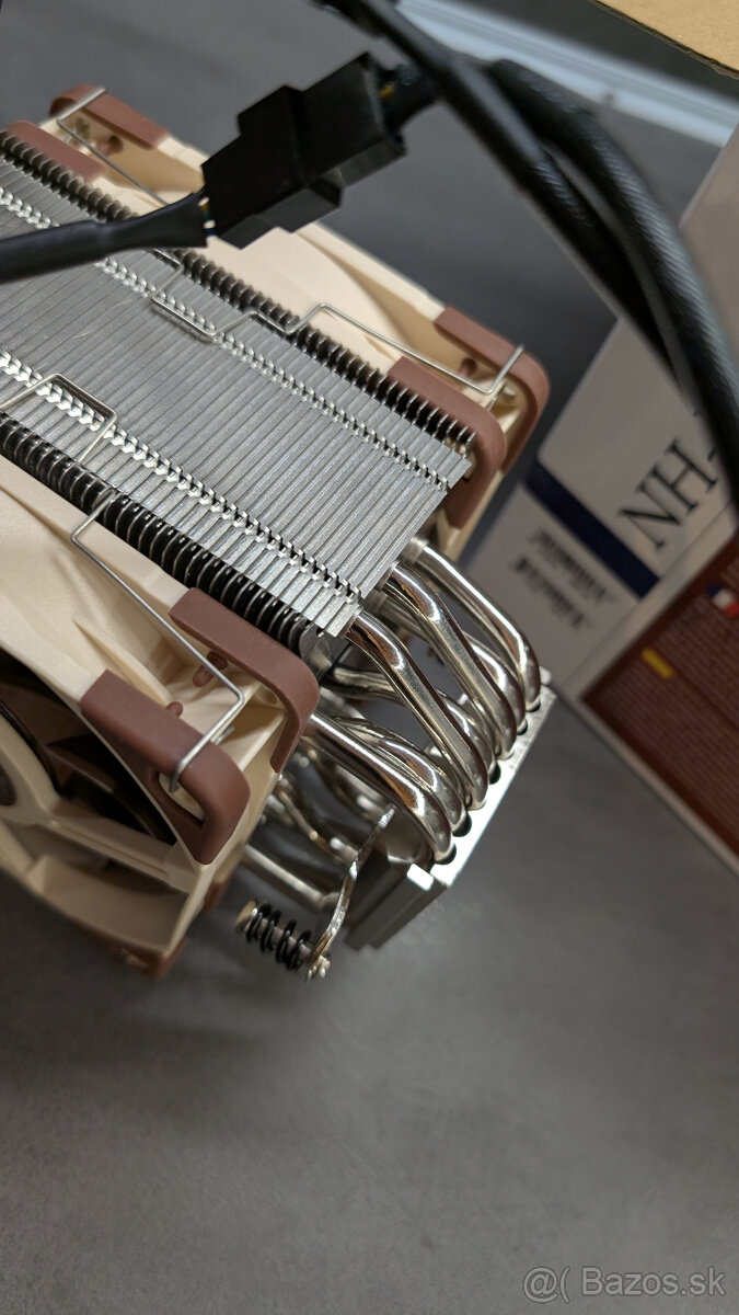 Predám CPU chladič Noctua NH-U12A používaný len 6 mes. - 4