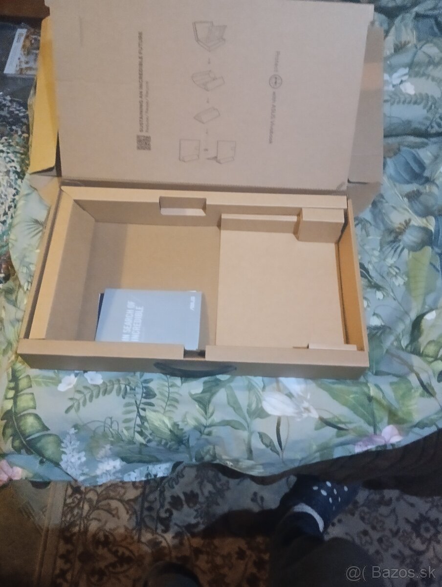 Predám tento notebook Asus vivobook go 15 - 4