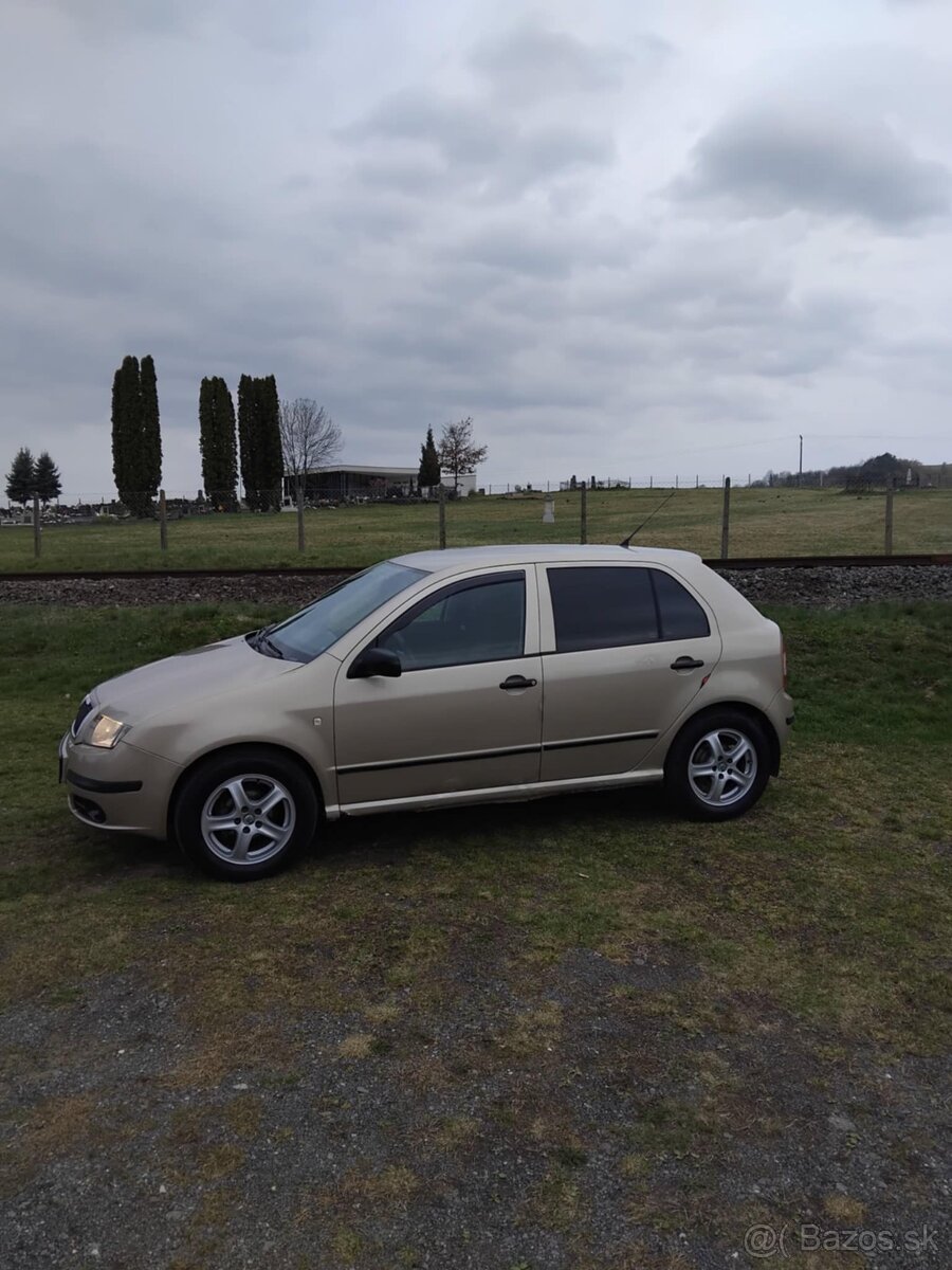 Škoda fábia - 4