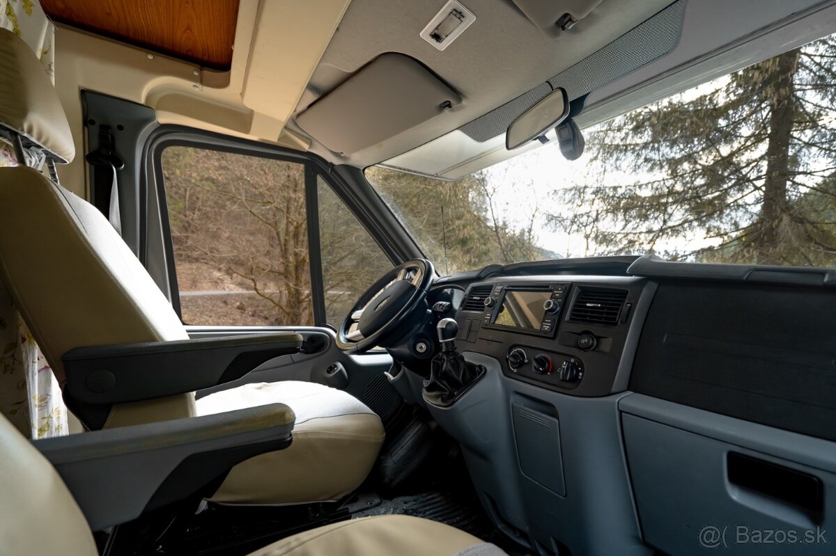 Autokaravan Ford Rimor - 4