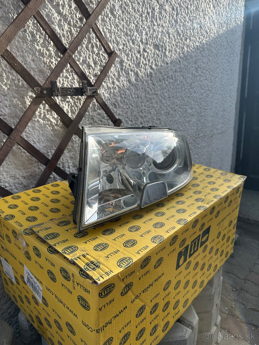 Skoda superb Hella - 4