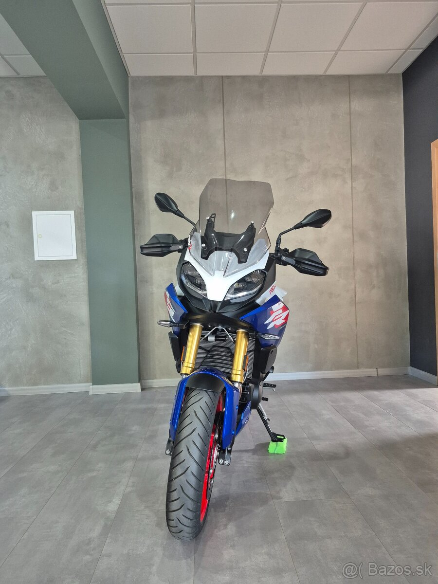 BMW F900XR - 4
