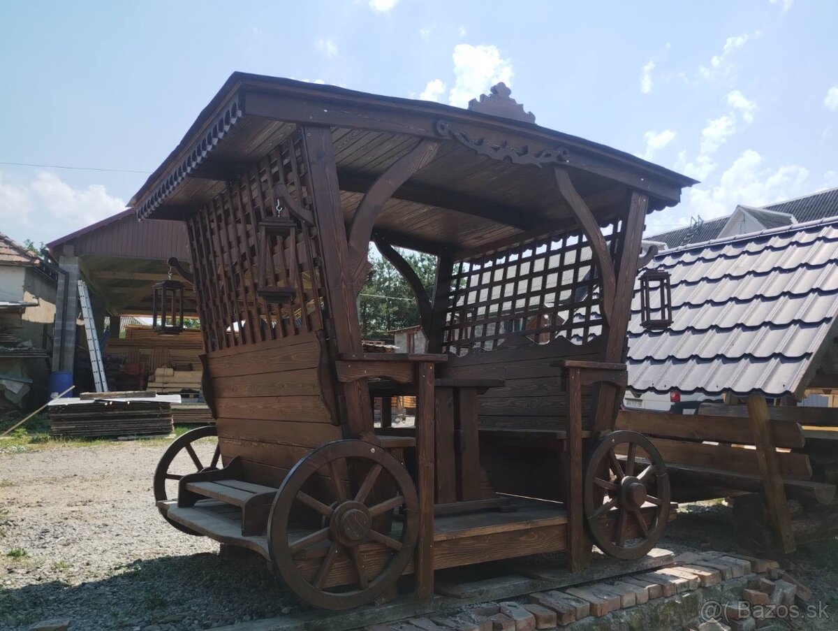 Predám altanok v tvare koča - 4