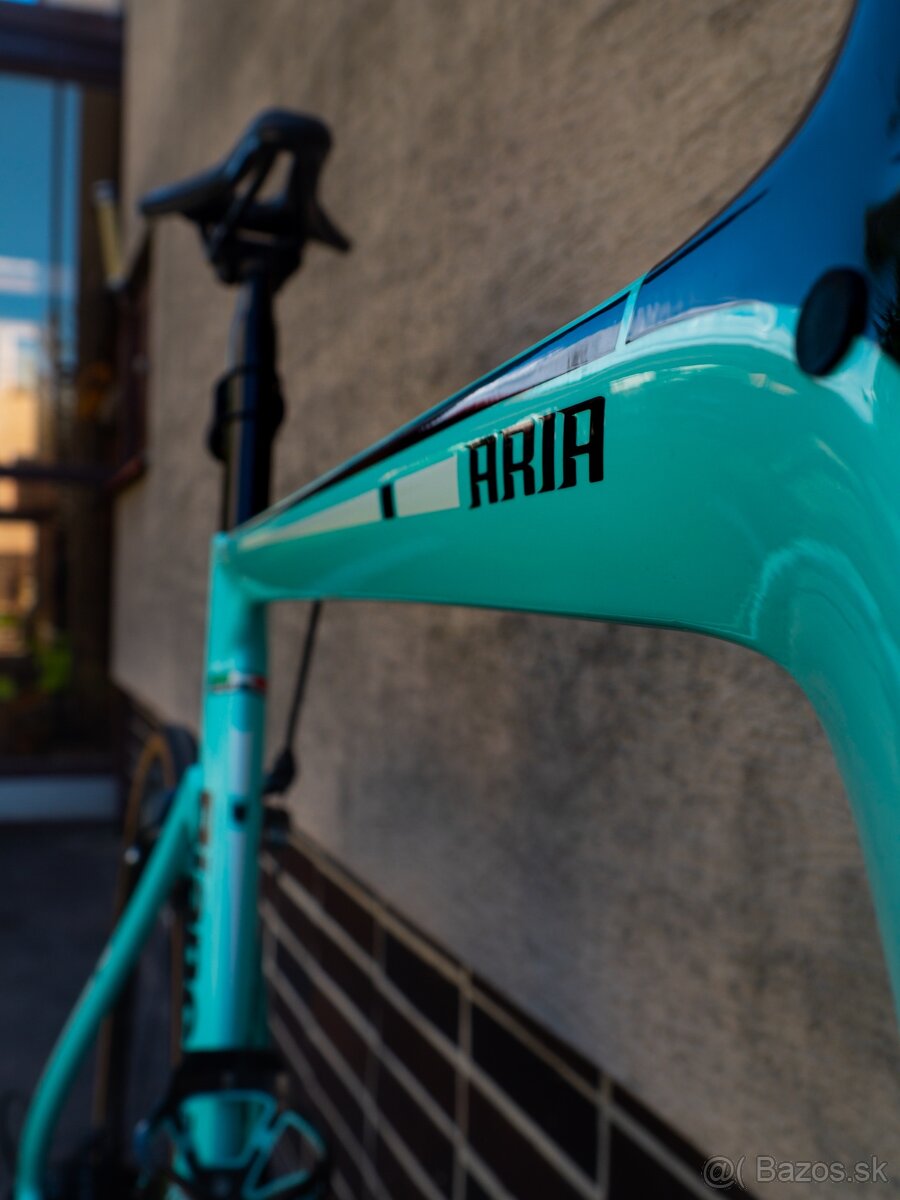 Cestný bicykel Bianchi Aria - 4