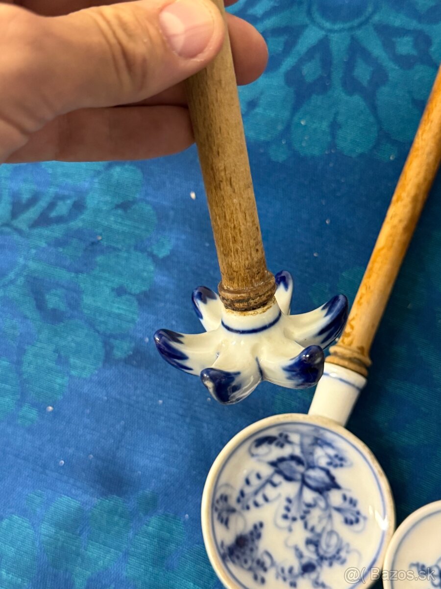 Starozitna zbierka drevenych lyzic a naberaciek cibulak - 4