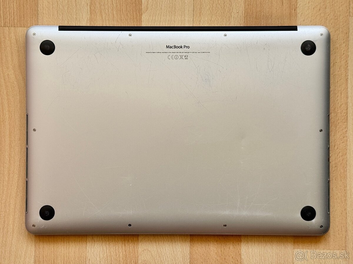 MacBook Pro 15" i7-2GHz,4j/8GB/256GB, NOVÁ BATÉRIA - 4