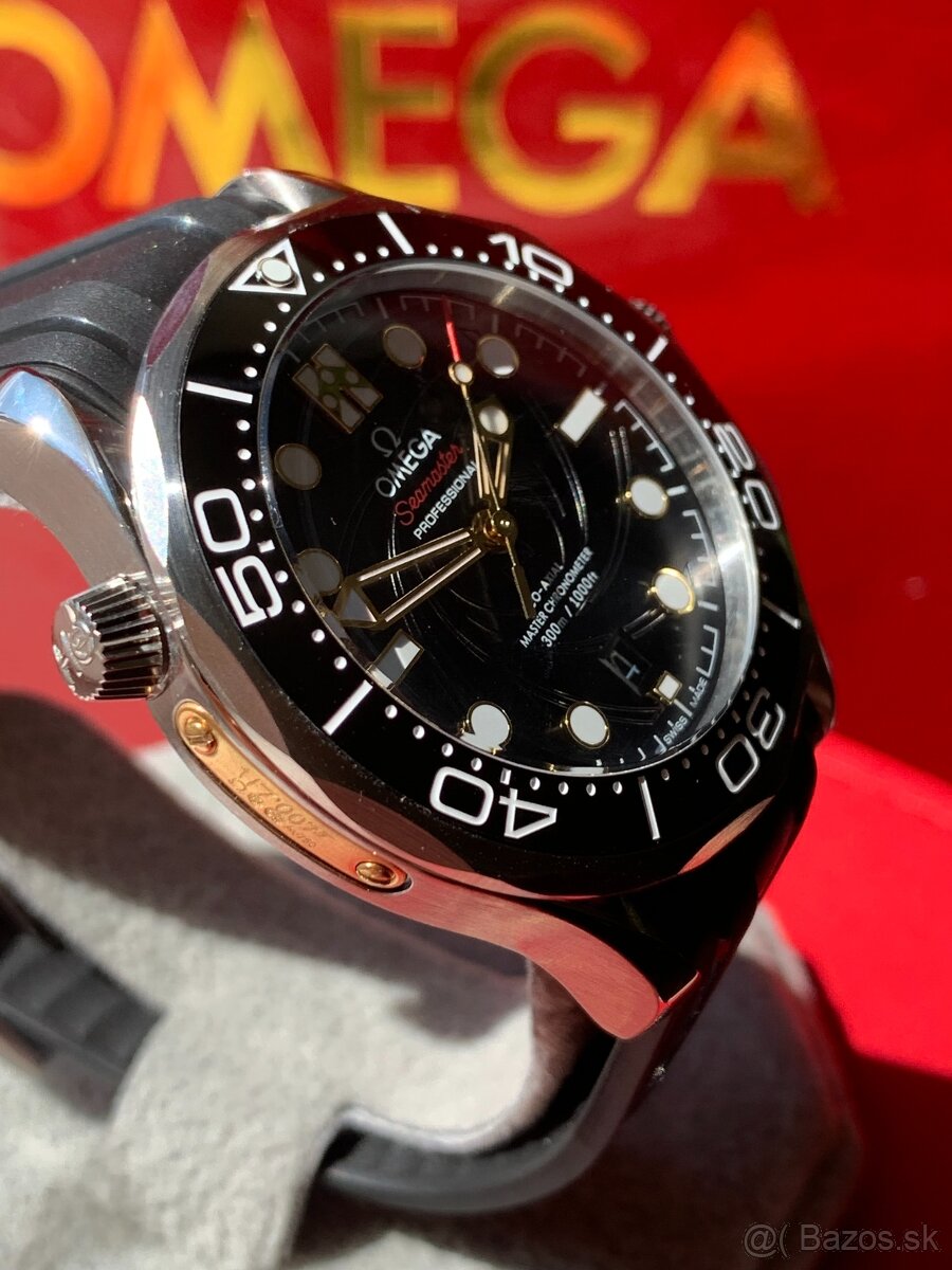 Omega Seamaster 007 “On Her Majesty’s Secret” 42mm - 4