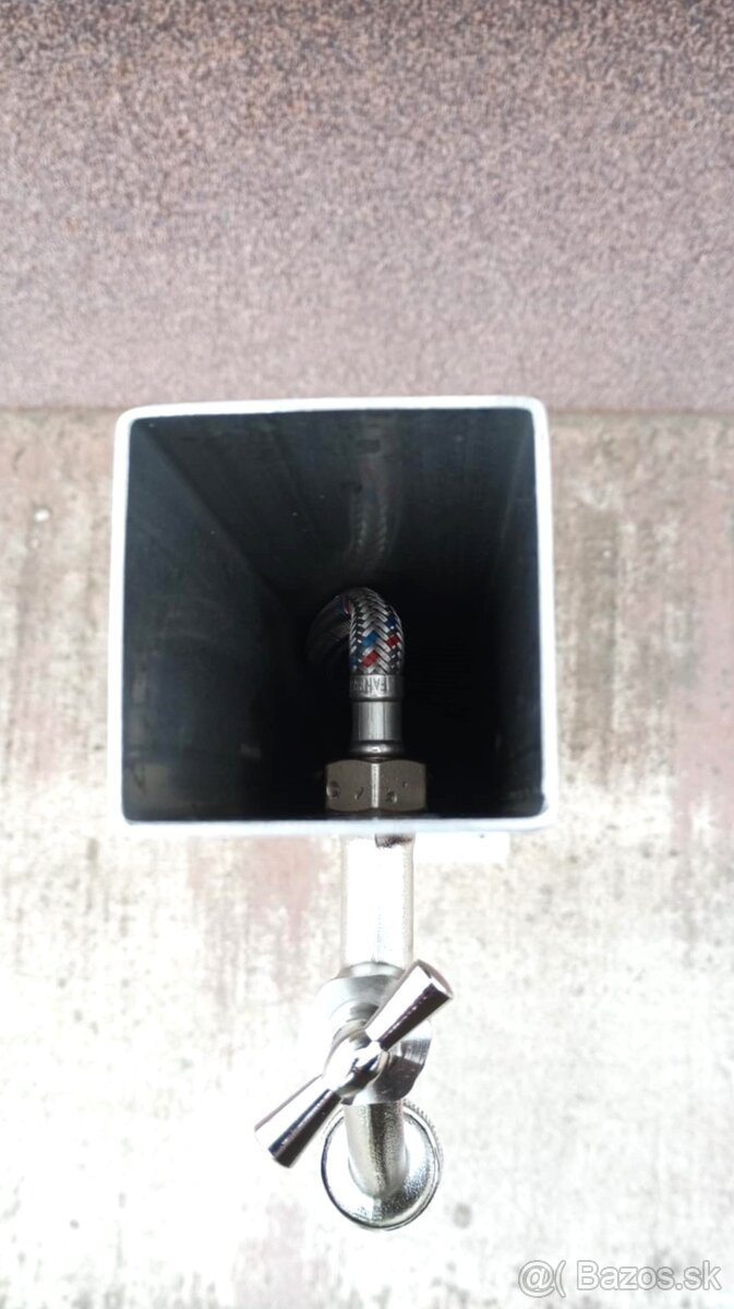 Nerezový záhradný stĺpik na vodu P&N 100-6R - 4