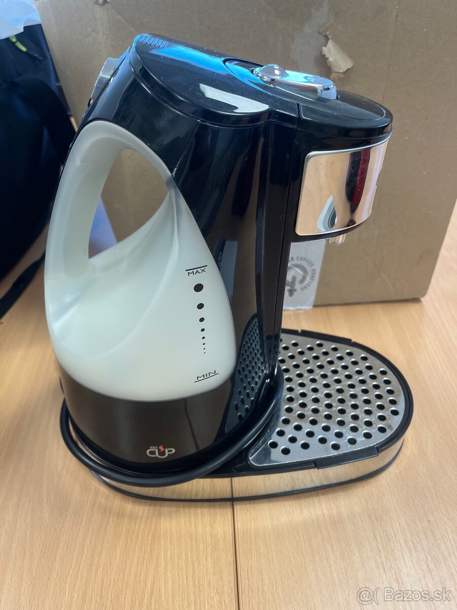 Kávovar a Hot Cup - 4