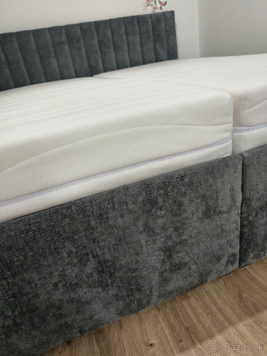 Manželská posteľ - 4