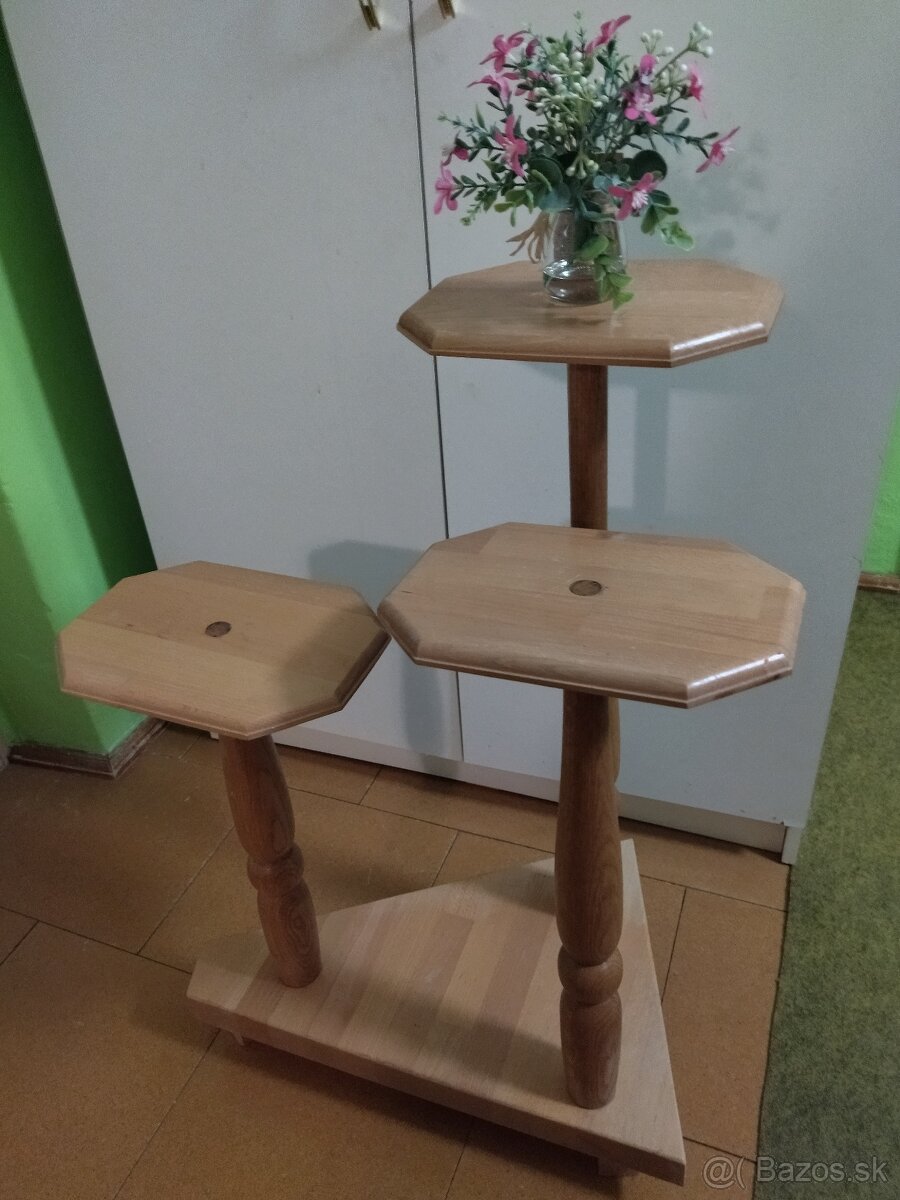Masív stojan na kvety - 4