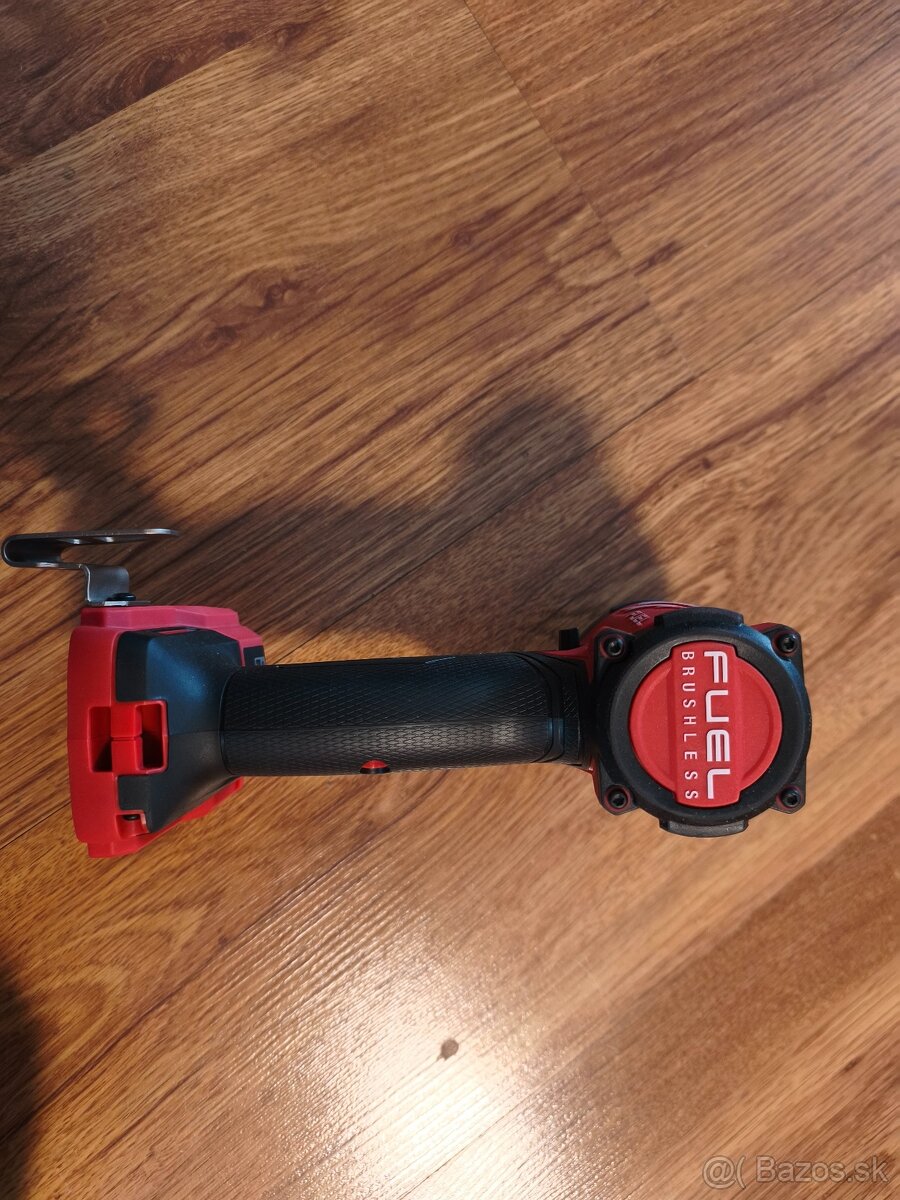 Razovy utahovak Milwaukee M18FID3 - 4