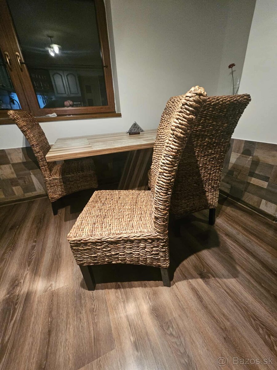 Jedálenská Súprava z masívu - 4