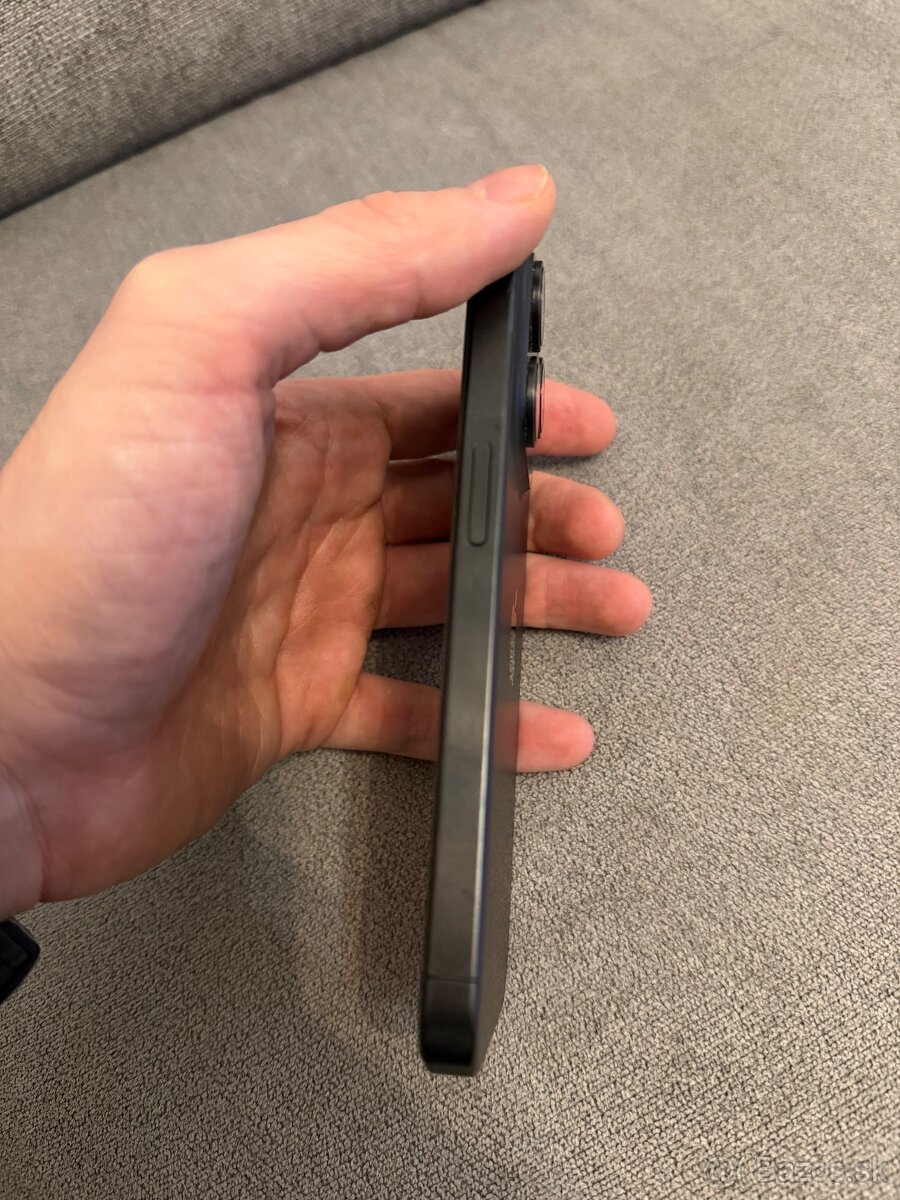 Iphone 15 Pro black titanium 128GB - 4