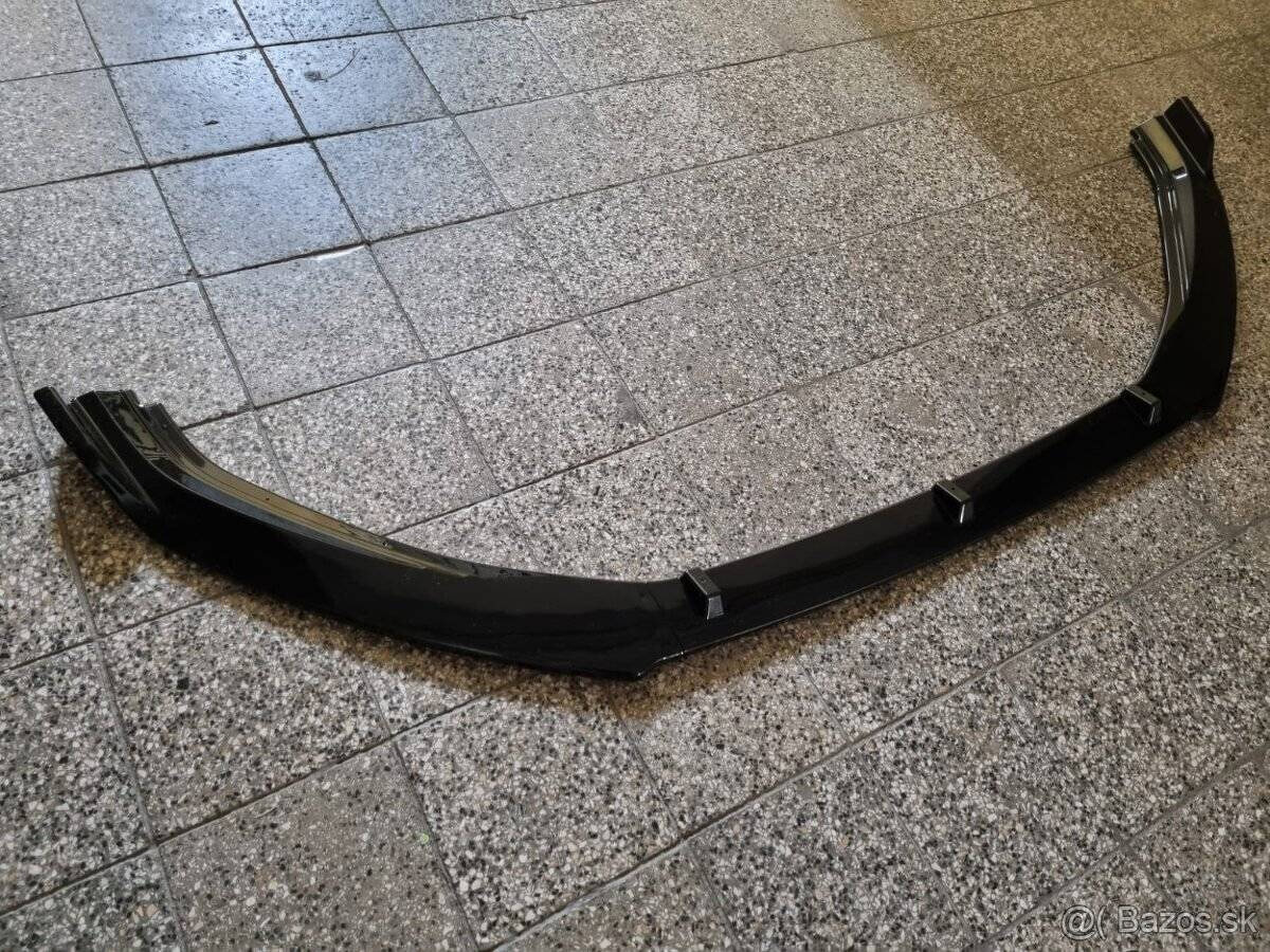 SPOJLER OCTAVIA 4 LIPKO SPLITER LIPO NARAZNIKU - 4
