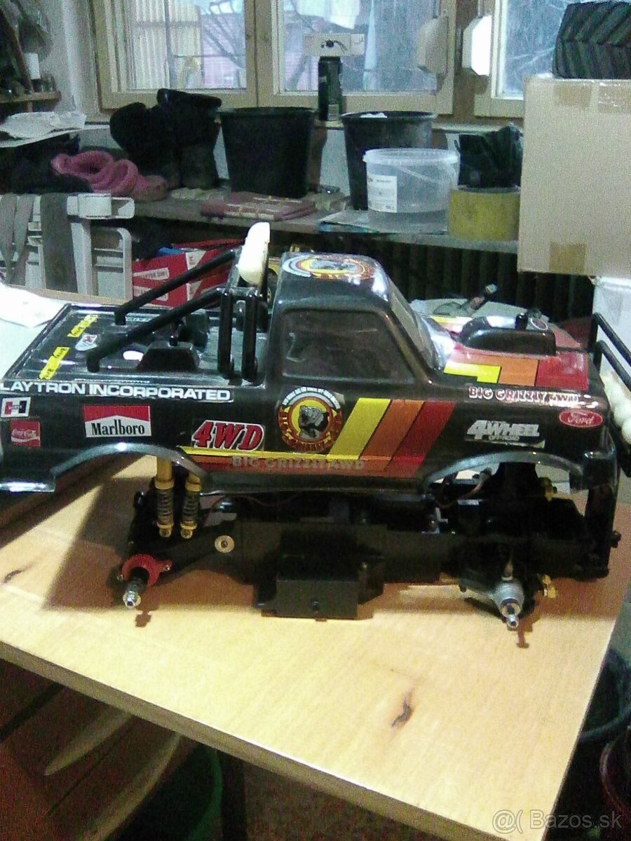 RC Auto Graupner BIG GRIZLY 4WD. - 4