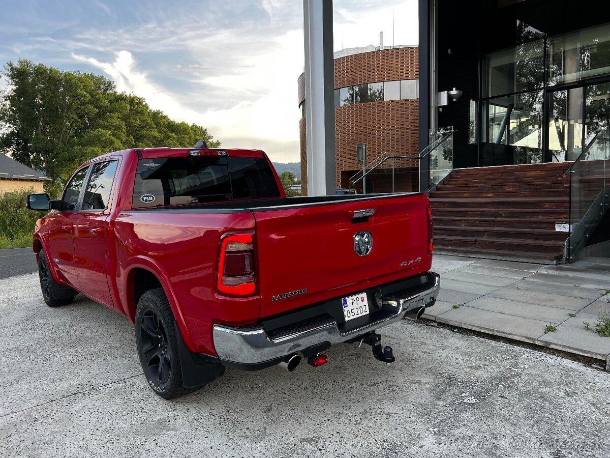 Dodge RAM LARAMIE - 4