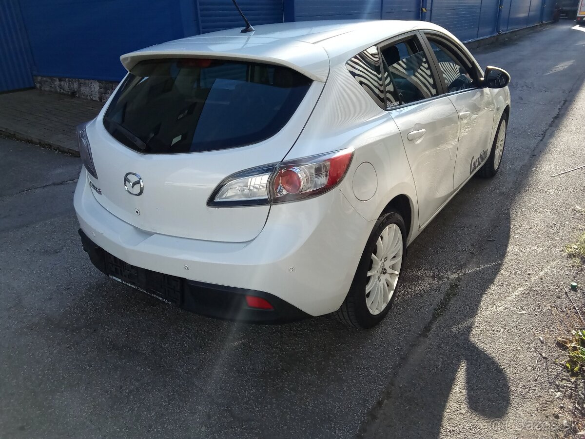 Mazda3 typ BL rok 2010 1.6i 5 dverové hatchback biela - 4