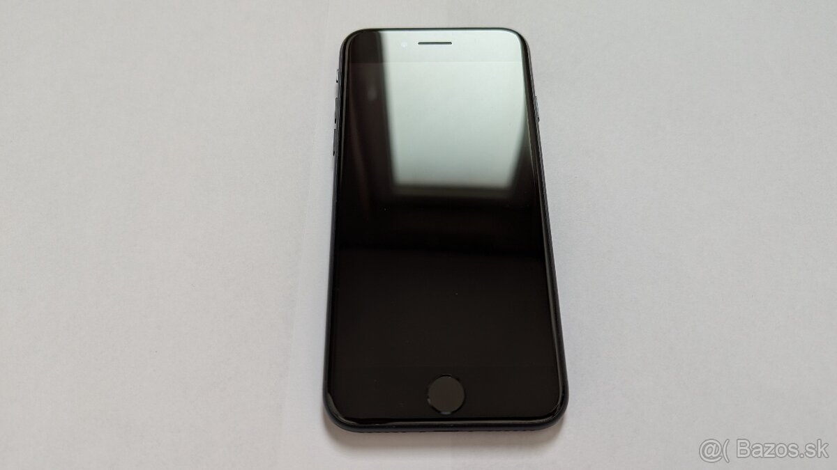 Apple iPhone SE 2022 64 GB, Midnight - 4