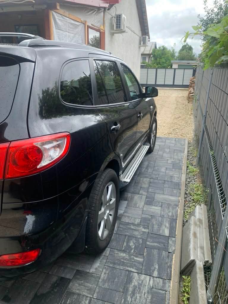 Hyundai Santa Fe - 4