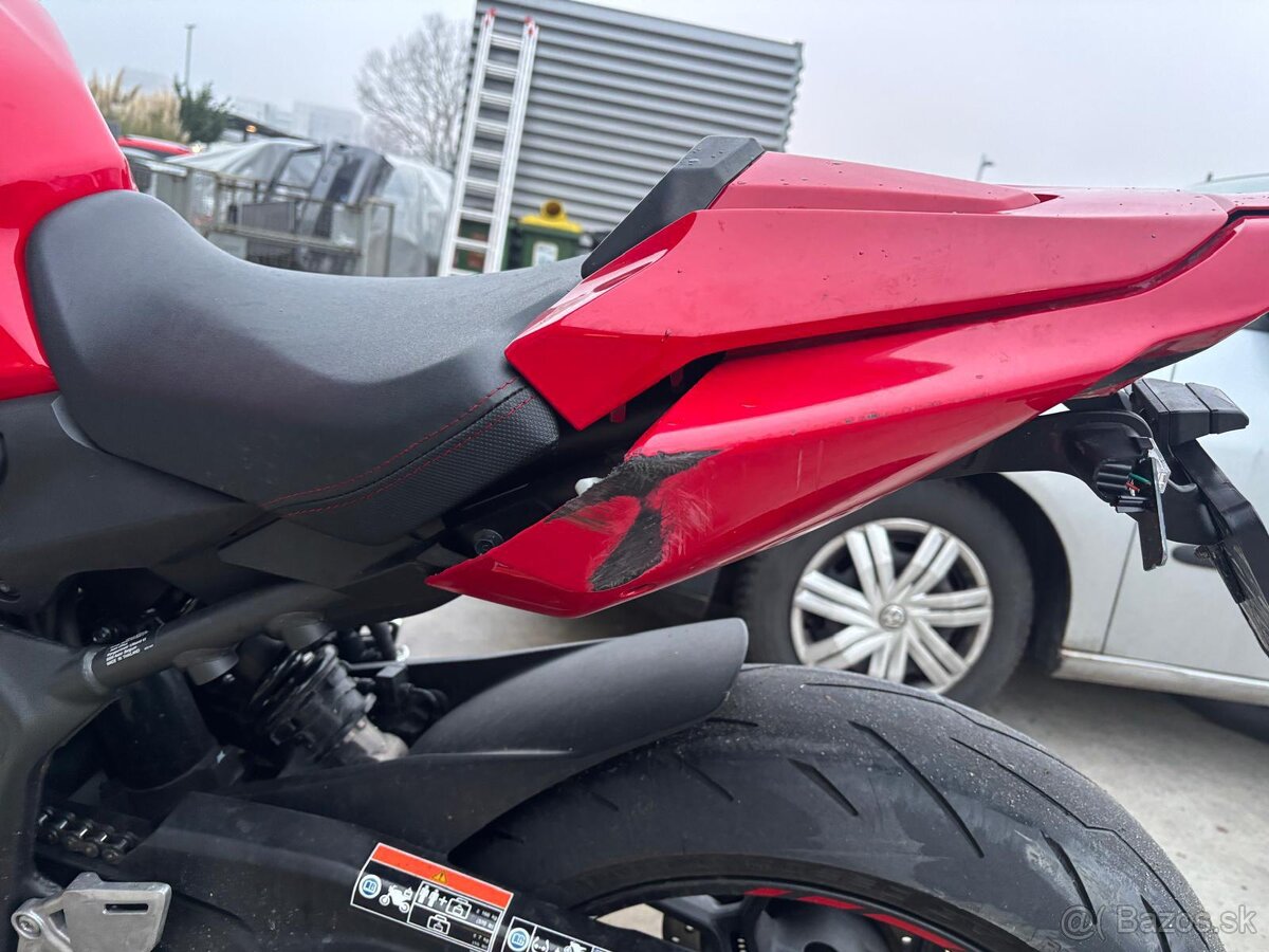 Handa CBR650R r.v. 06/24 - 4