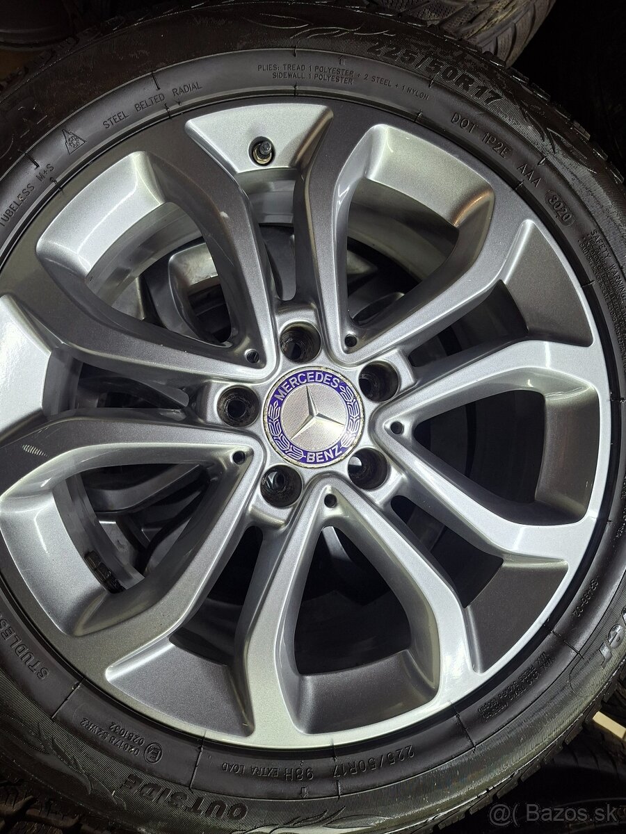 Mercedes R17 Original - 4