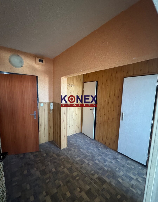 ID-3084 NA PREDAJ – dvojizbový byt Trebišov - 4