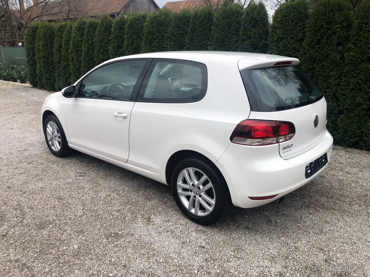 Volkswagen Golf TDI Highline - 4