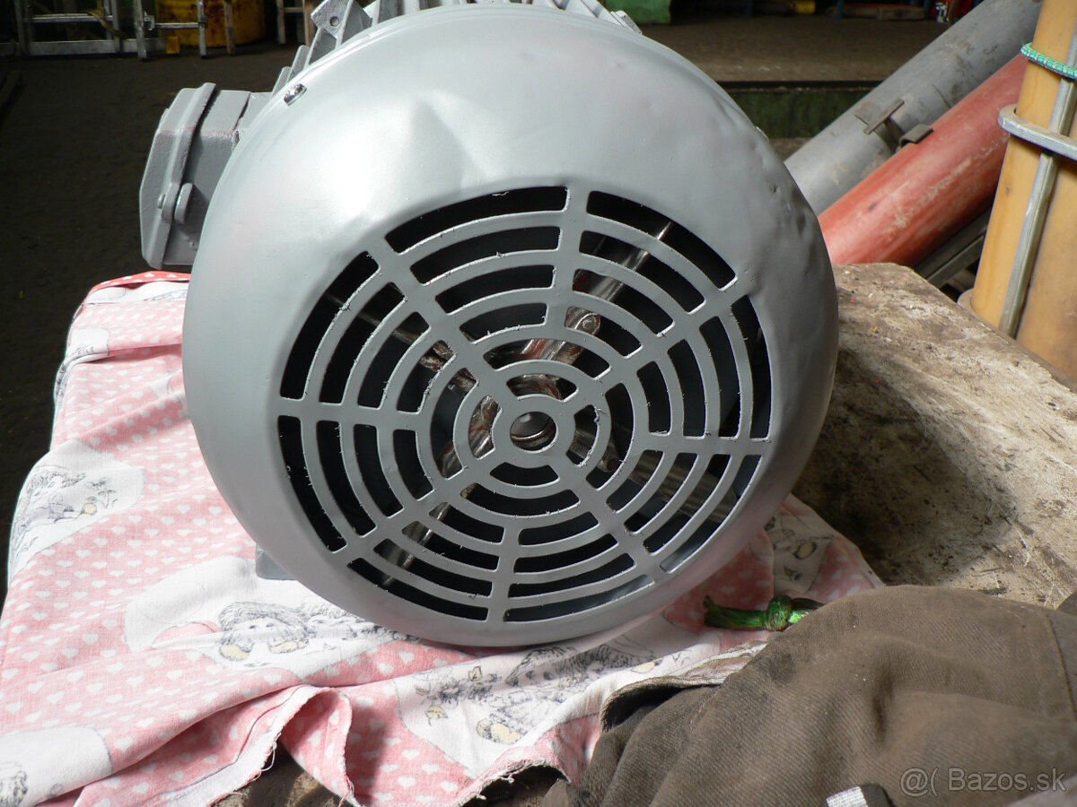 Elektromotor 7kw. - 4