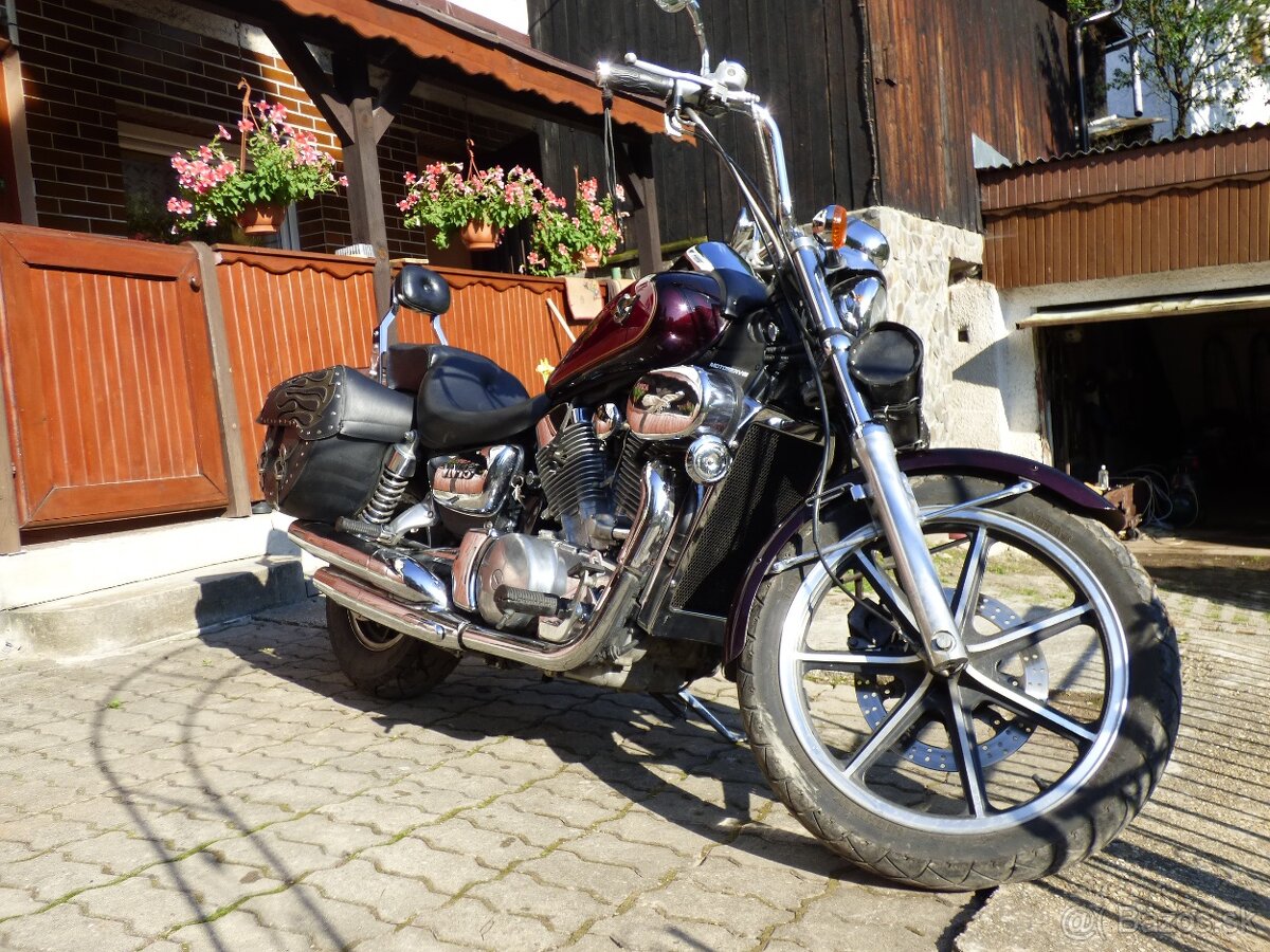 Kawasaki Vulcan VN 15 - 4