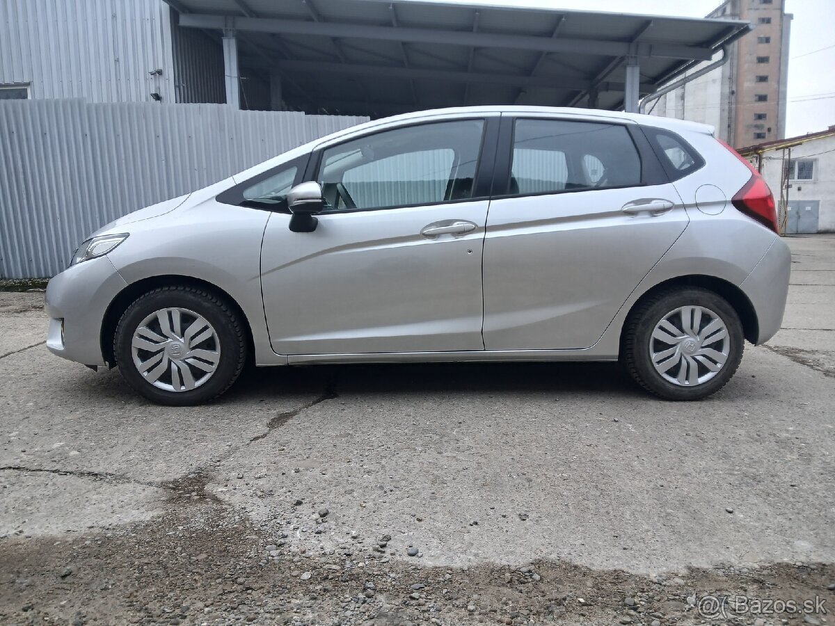 Honda Jazz 1.3 i-VTEC Trend - 4