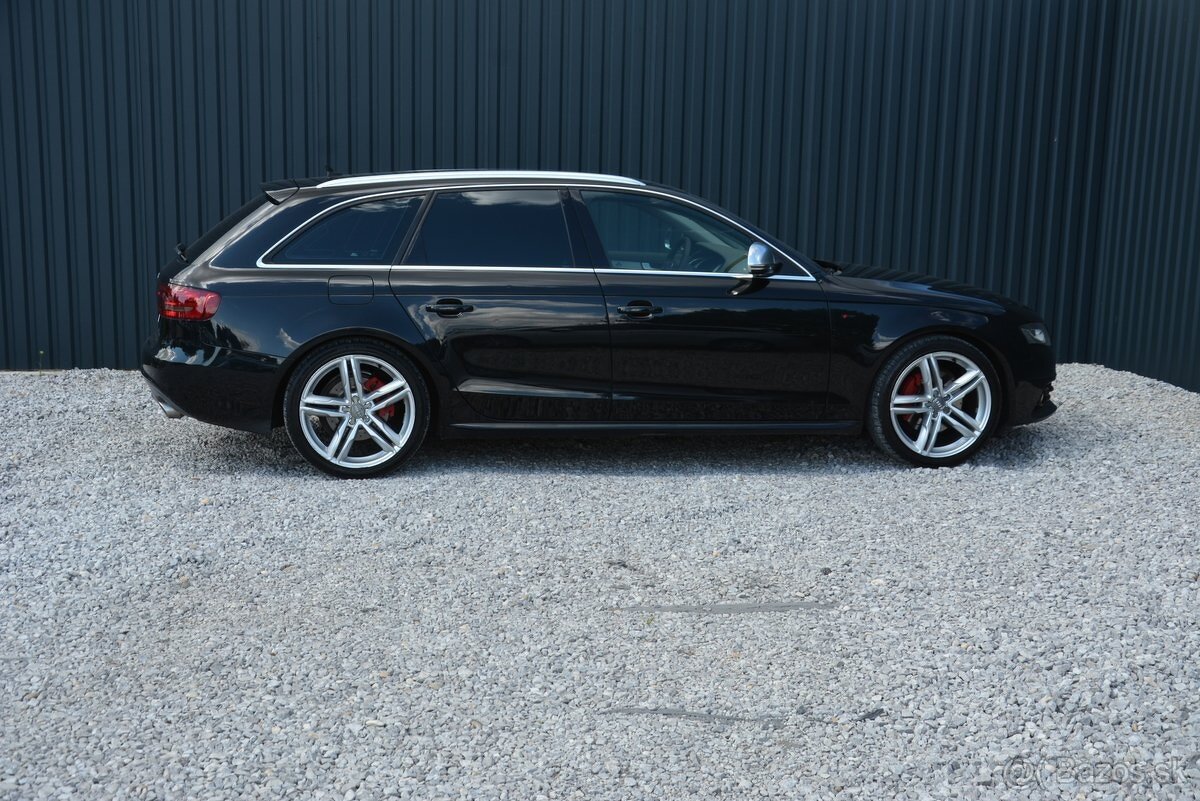 Audi A4 Avant 2009 3.00 TDI - 4